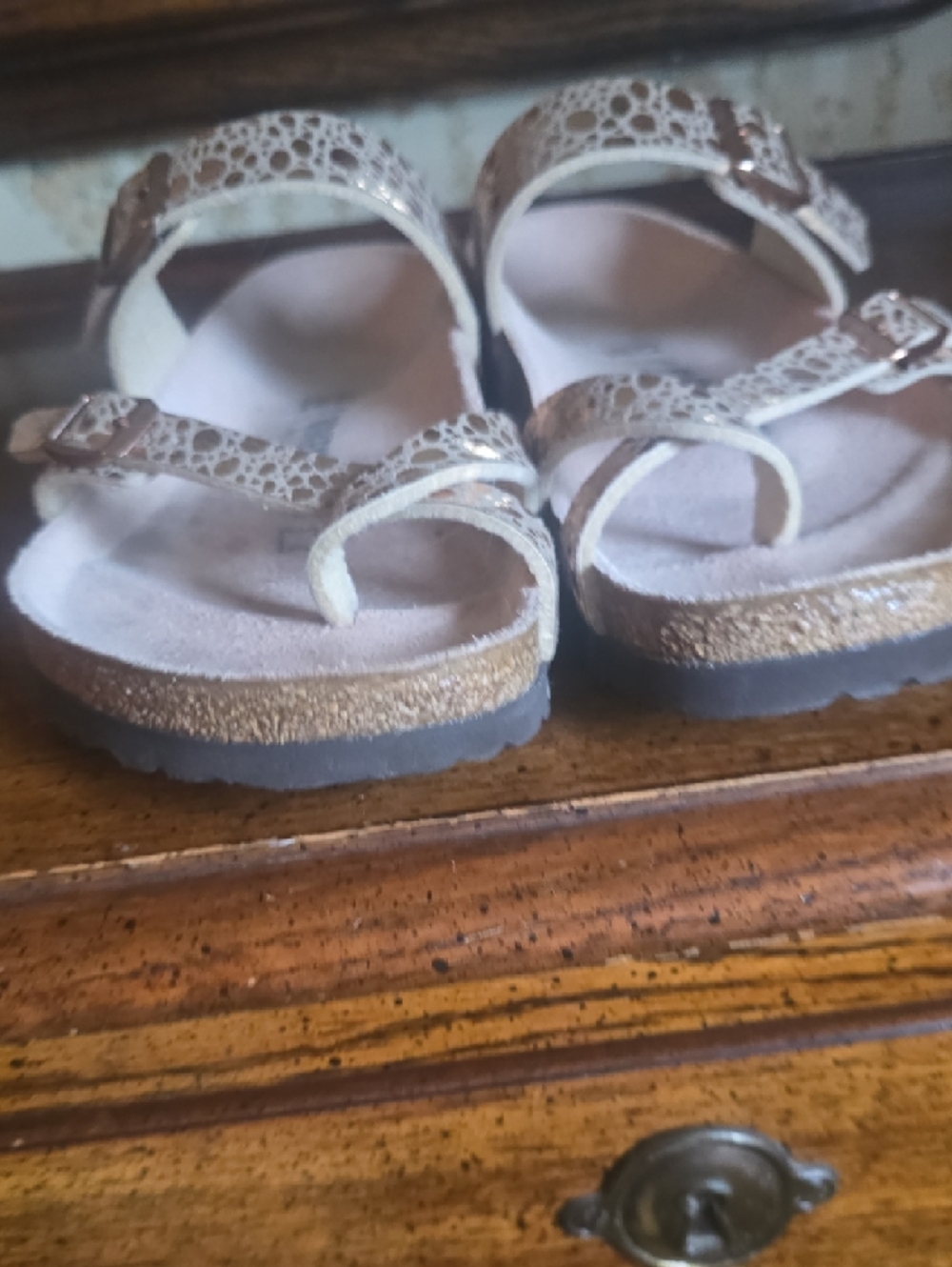 Birkenstock Gizeh Style Metallic Snake-Print Sandals - Rose Gold - Picture 3 of 5